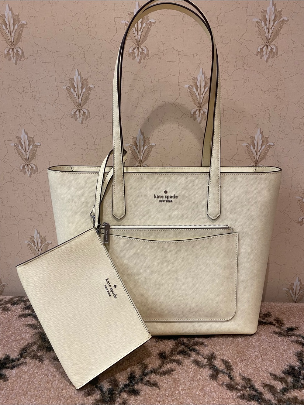 Kate Spade Saffiano Staci Tote